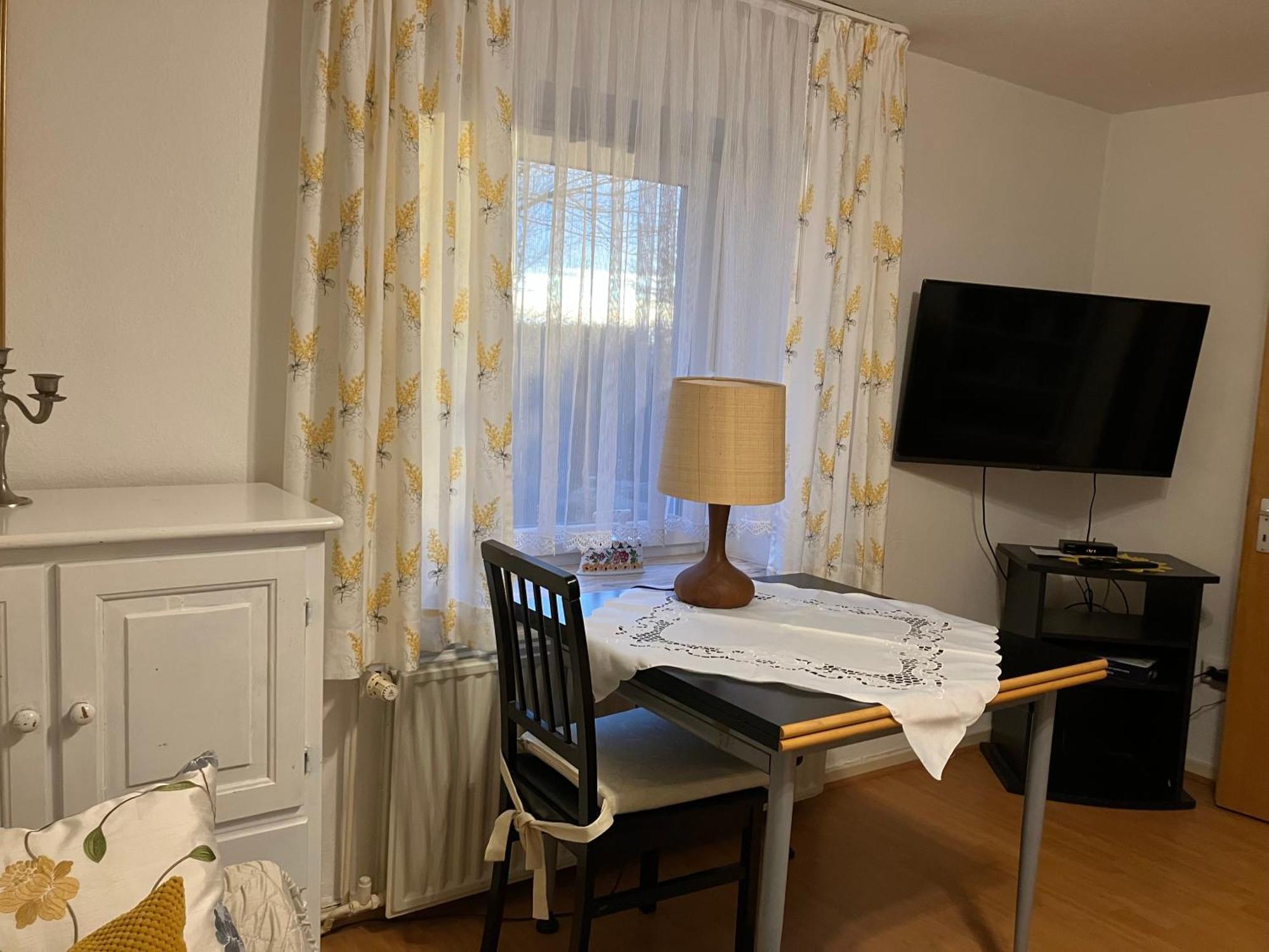 Ferienwohnung Im Gruenen Eg Mit Terrasse Хердеке Екстериор снимка